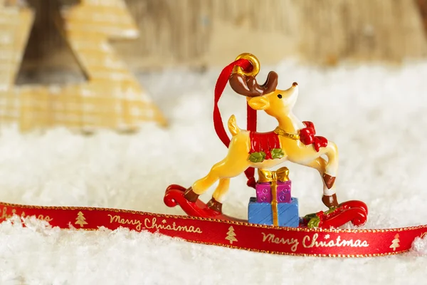 木製の背景を持つクリスマスはがき — ストック写真