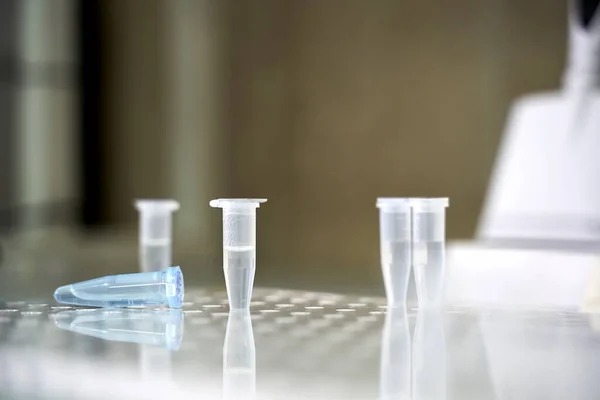 Klinikteki hastalarda grip ve koronavirüs testleri