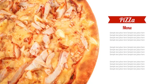 Pizza med skinka, kyckling och ananas — Stockfoto
