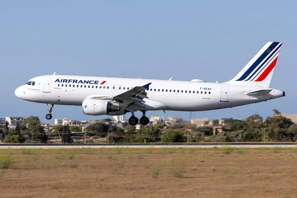 Luqa Malta Julio 2021 Air France Airbus A320 214 Reg — Foto de Stock