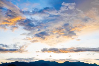 Bulut gökyüzü manzara arka plan.