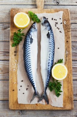 Balık kesim masası