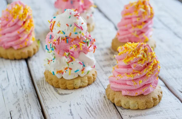 Cake with white cream air — Stock Photo, Image