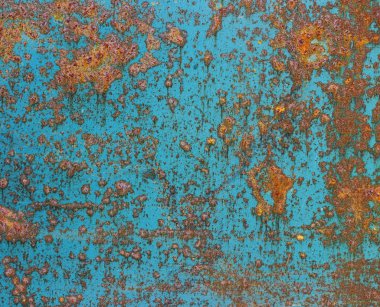 oksitlenmiş metal bir yüzeye