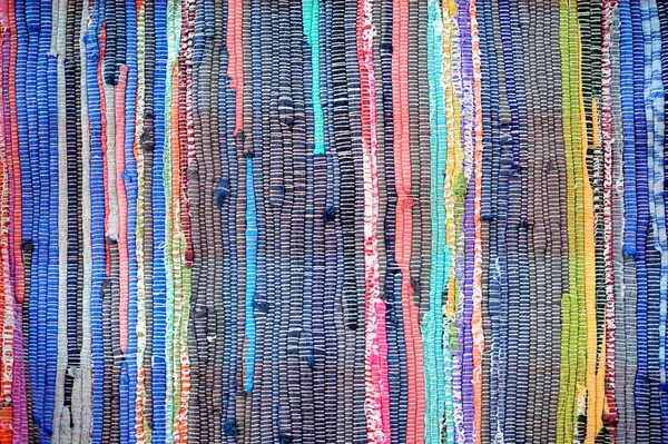 Färgglada handgjorda brokiga matta eller matta — Stockfoto