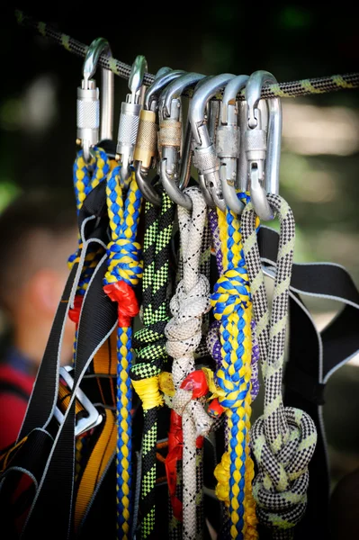 Climbing sports image of a carabiner on a rope — Stock Photo, Image