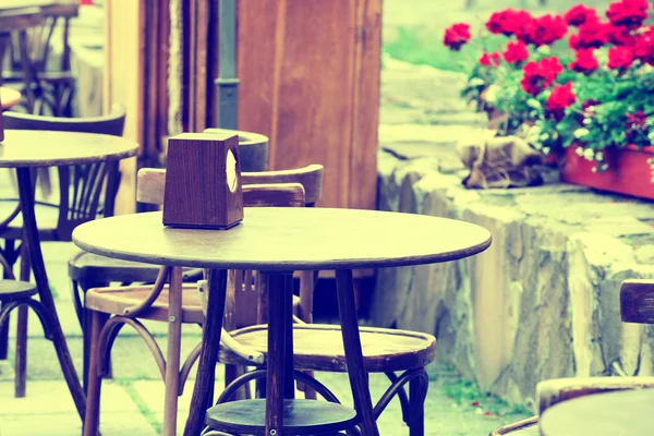 Der Tisch in der Bar. — Stockfoto