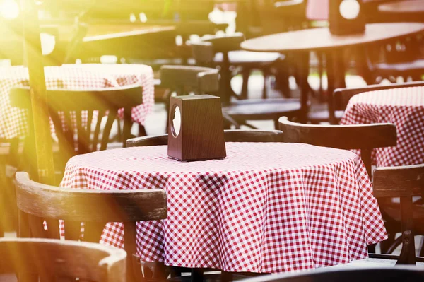 Der Tisch in der Bar. — Stockfoto