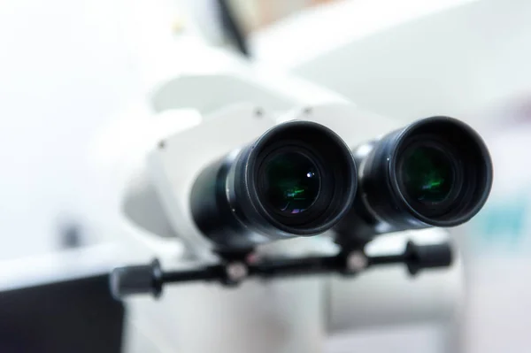 Imagem Profissional Microscópio Binocular Endodôntico Dentário — Fotografia de Stock