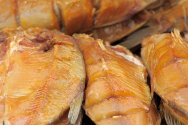 Füme balık kıyılmış adet