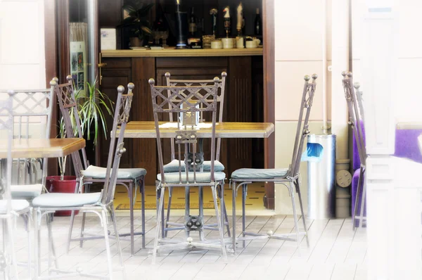 Table on the terrace of the restaurant — Stock Photo, Image