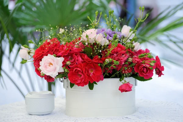 Een ruiker van bloemen — Stockfoto