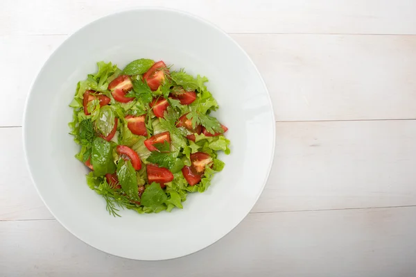Middellandse salade met Dressing — Stockfoto