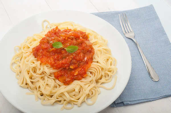 Pasta med tomatsaus – stockfoto