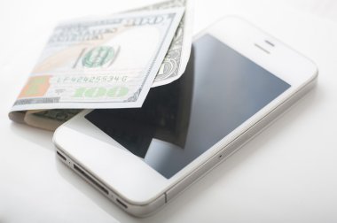 Dolar ve akıllı telefon
