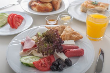 Tipik Türk kahvaltısı 