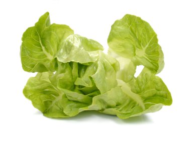 Taze marul salatası, beyaz zemin üzerine taze sebze salatası