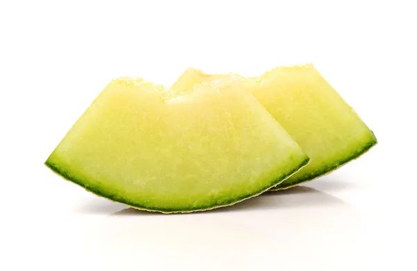 Melon, Melon segmenten op witte achtergrond. — Stockfoto