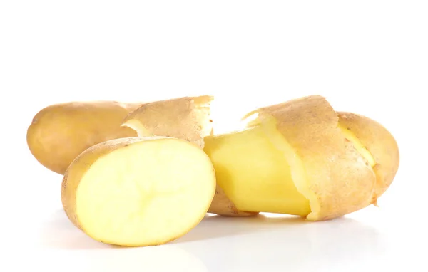 Fresh potatoes full ball and cut half on white background. — Stock Photo, Image