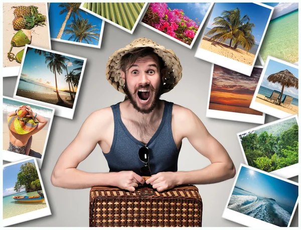 Giovane, attraente uomo wtih valigia pronta a viaggiare come turista su sfondo grigio. Collage — Foto Stock