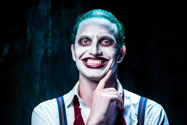 Bloedige Halloween thema: gek joker gezicht — Stockfoto