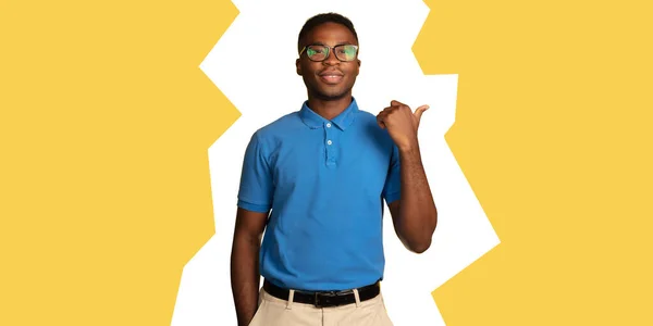 Junge afrikanisch-amerikanische Männer Porträt isoliert auf gelbem Studiohintergrund, Gesichtsausdruck. Konzept im Zeitschriftenstil. — Stockfoto