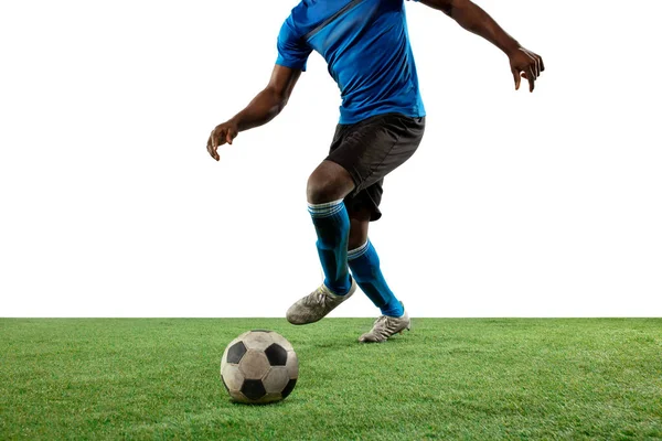 Närbild ben professionell fotboll, fotbollsspelare slåss för bollen på fältet isolerad på vit bakgrund — Stockfoto