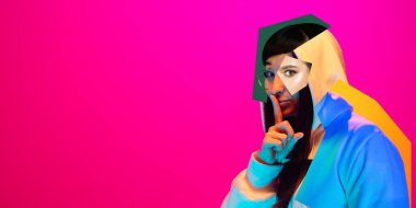 Farklı yüzlerden yapılmış genç kadın portresi, modern sanat kolajı. Yeni güzellik ve moda anlayışı, makyaj, saç stili..