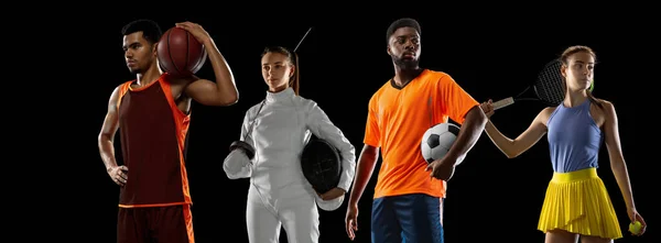 Colagem desportiva. Tênis, futebol, basquete, esgrima jogadores posando isolado no fundo do estúdio preto. — Fotografia de Stock