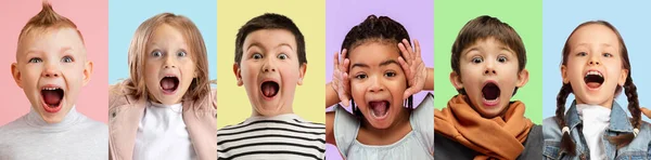 Κολάζ φτιαγμένο από πορτρέτα μικρών χαριτωμένων παιδιών, αγοριών και κοριτσιών που απομονώνονται σε πολύχρωμο φόντο στούντιο. Ανθρώπινα συναισθήματα, έκφραση προσώπου, έννοια της παιδικής ηλικίας — Φωτογραφία Αρχείου