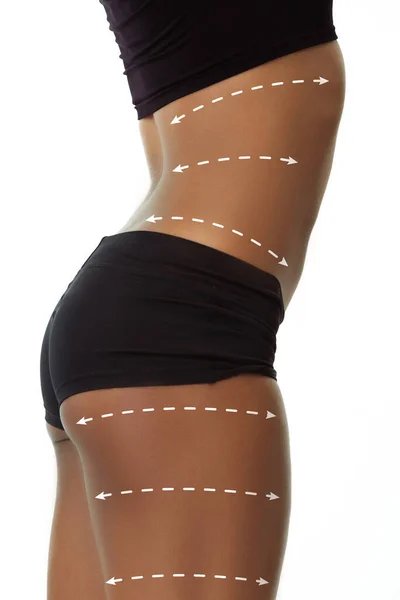 Тонке жіноче тіло з піднятими лініями ізольовано на білому тлі. Концепція догляду за тілом, косметика, скінарій, оздоровлення, корекція хірургії, краса — стокове фото
