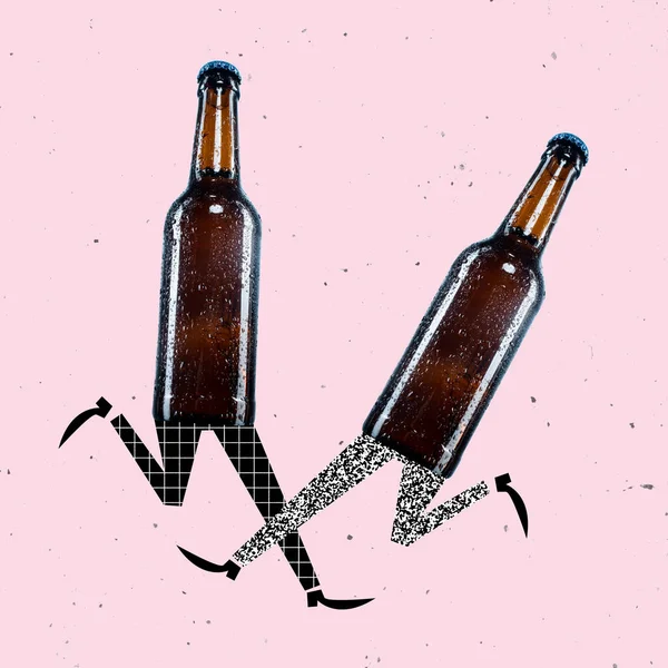 Collage de arte contemporáneo, diseño moderno. Retro, estilo minimalista. Cerveza, botellas de vino aisladas sobre fondo claro. Concepto de bebidas, vacaciones, ventas, anuncios, vacaciones — Foto de Stock