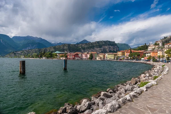 Puerto, Lago de Garda — Foto de Stock