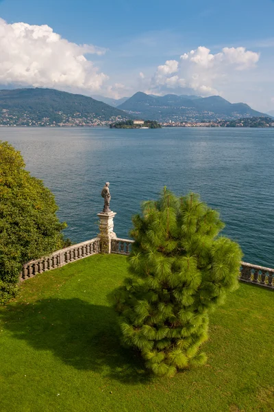 Vista del Lago Maggiore — Foto de Stock