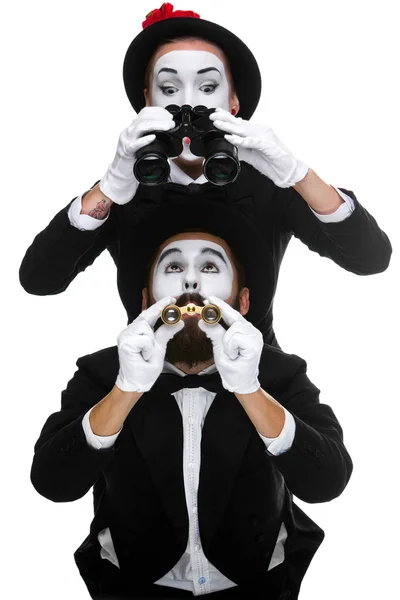 Two memes as business people looking through binoculars — Stock Photo, Image