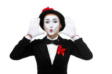 Sürpriz MIME kadar kendi elleriyle portresi