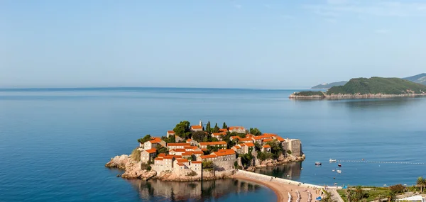 St. Stephan eiland in Montenegro — Stockfoto