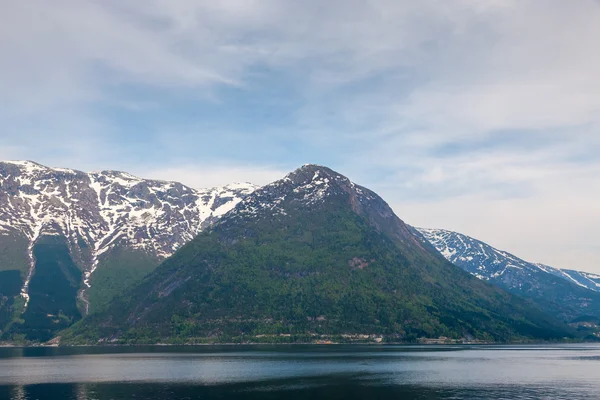 Scenic landscapes of the Norwegian fjords. — Stock Photo, Image