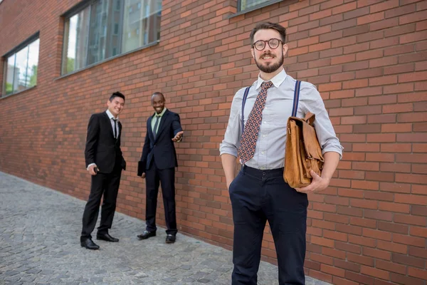 Retrato de equipe de negócios multi étnica — Fotografia de Stock