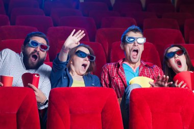 Sinemada insanların duygu