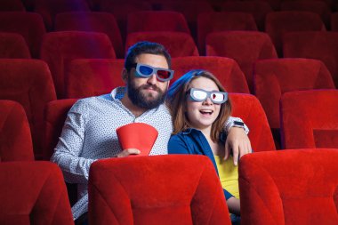 Sinemada insanların duygu