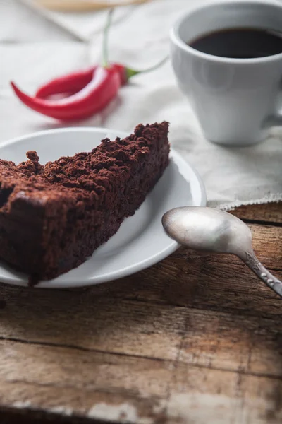 Çikolatalı kek ve kahve. — Stok fotoğraf