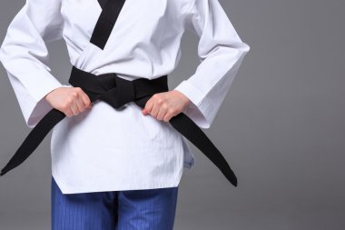 Siyah kuşak karate kızla