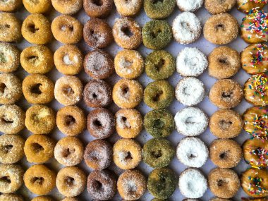 Çörek tüm üst üste dizilmiş