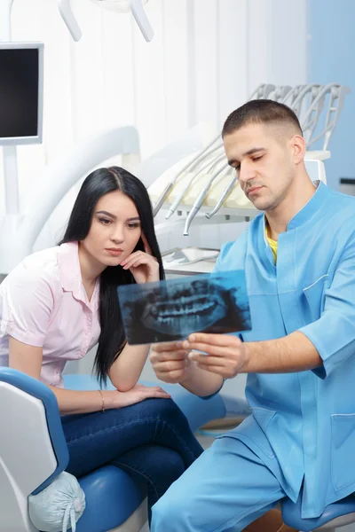 Stomatologia e concetto di assistenza sanitaria — Foto Stock