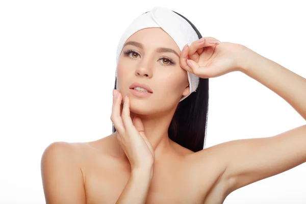 Beautiful Woman Cares for the Skin Face — Stock Photo, Image