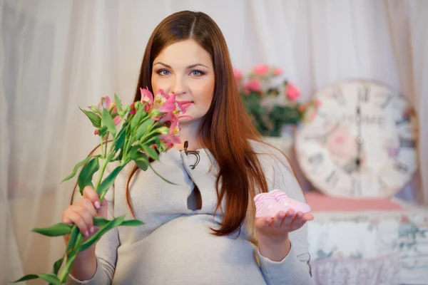 Pregnant woman — Stock Photo, Image