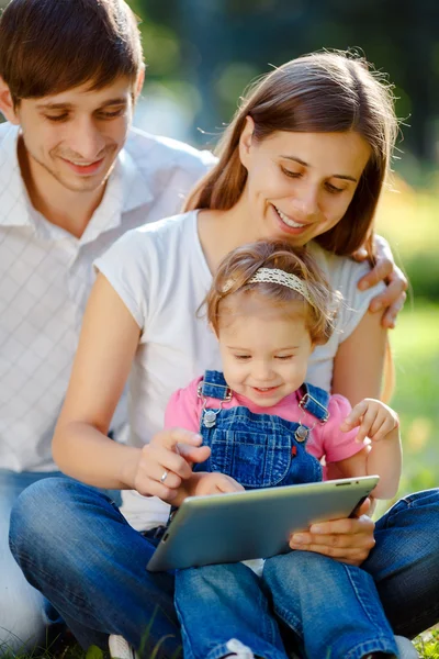 Happy family — Stock Photo, Image