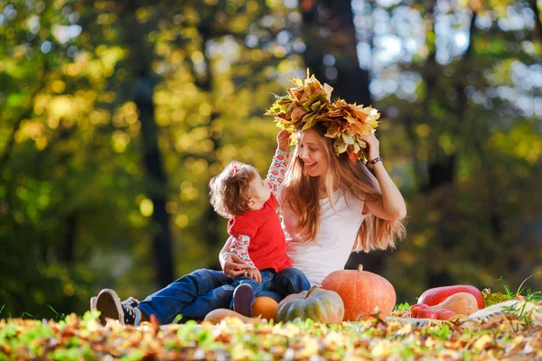 Familia feliz — Foto de Stock