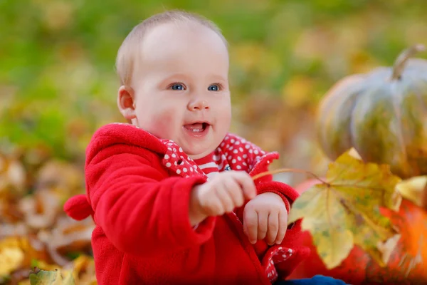 Glückliches Kind — Stockfoto